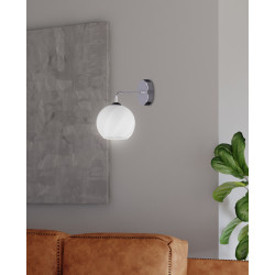 LARIX LAMPA ŚCIENNA KINKIET CHROMOWY 1X40W E27 KLOSZ BIAŁY