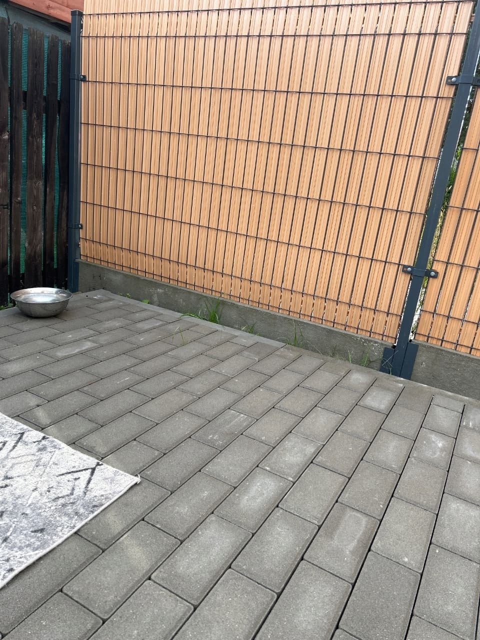 Realizacja ogrodzenia - Jasnobrązowy